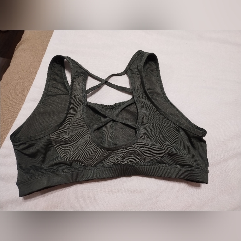🟢3/$11 Women's Strappy Sports Bra - Green - Picture 6 of 7